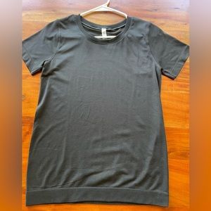Like New Lululemon short sleeve swiftly breathe